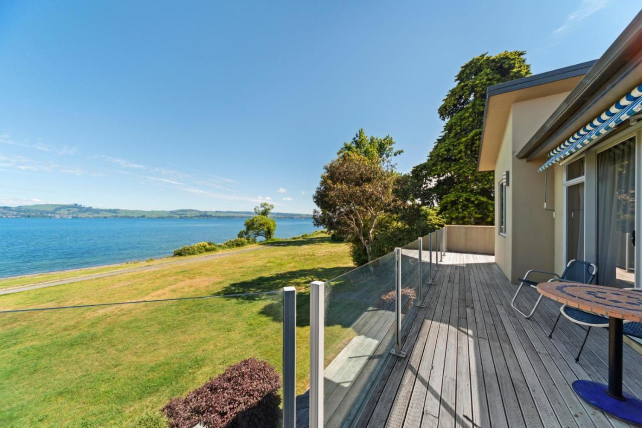 Lakeside Vistas Magic - Rainbow Point Home Taupo Exterior photo